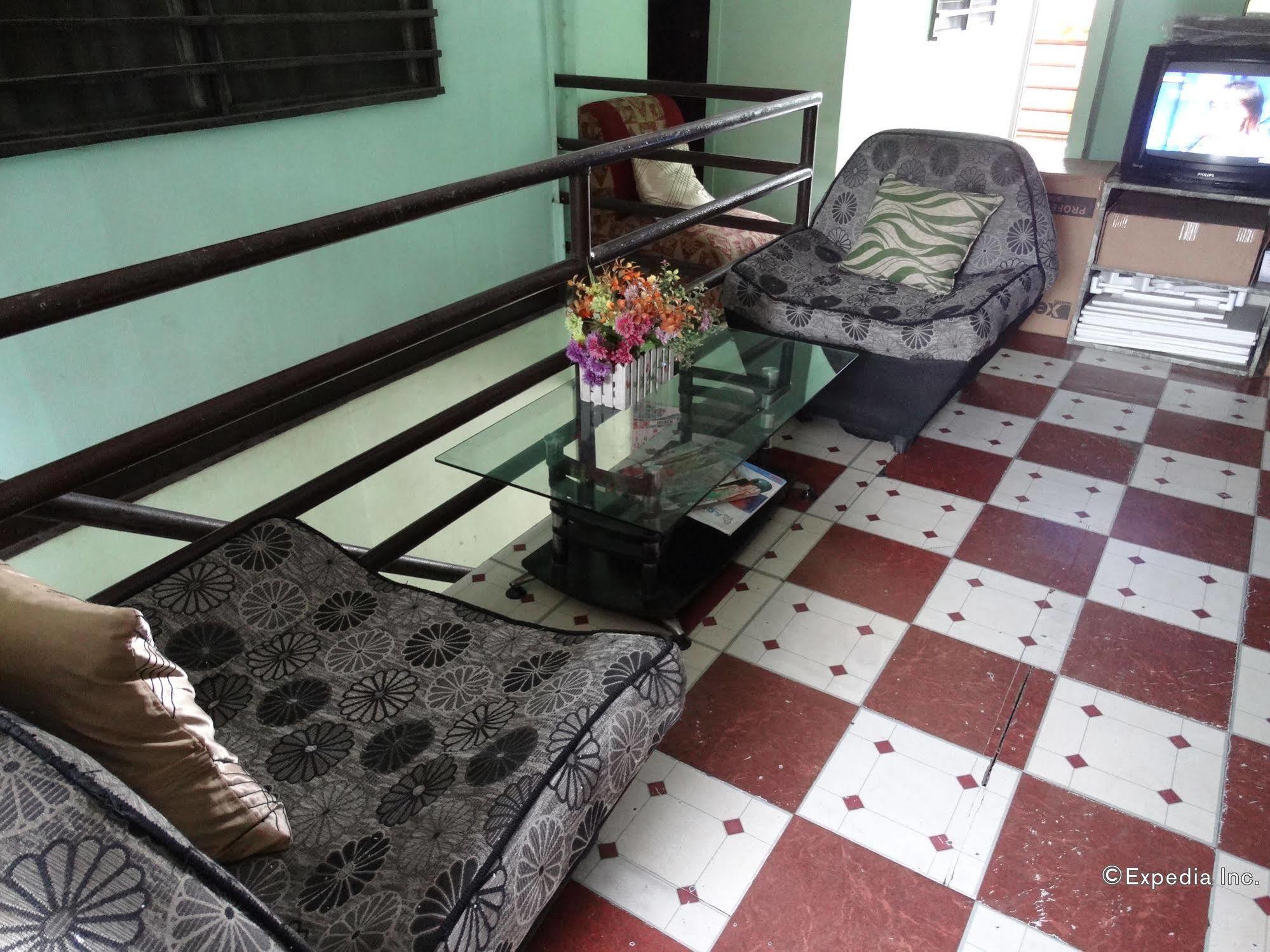Quoyas Inn Davao Luaran gambar