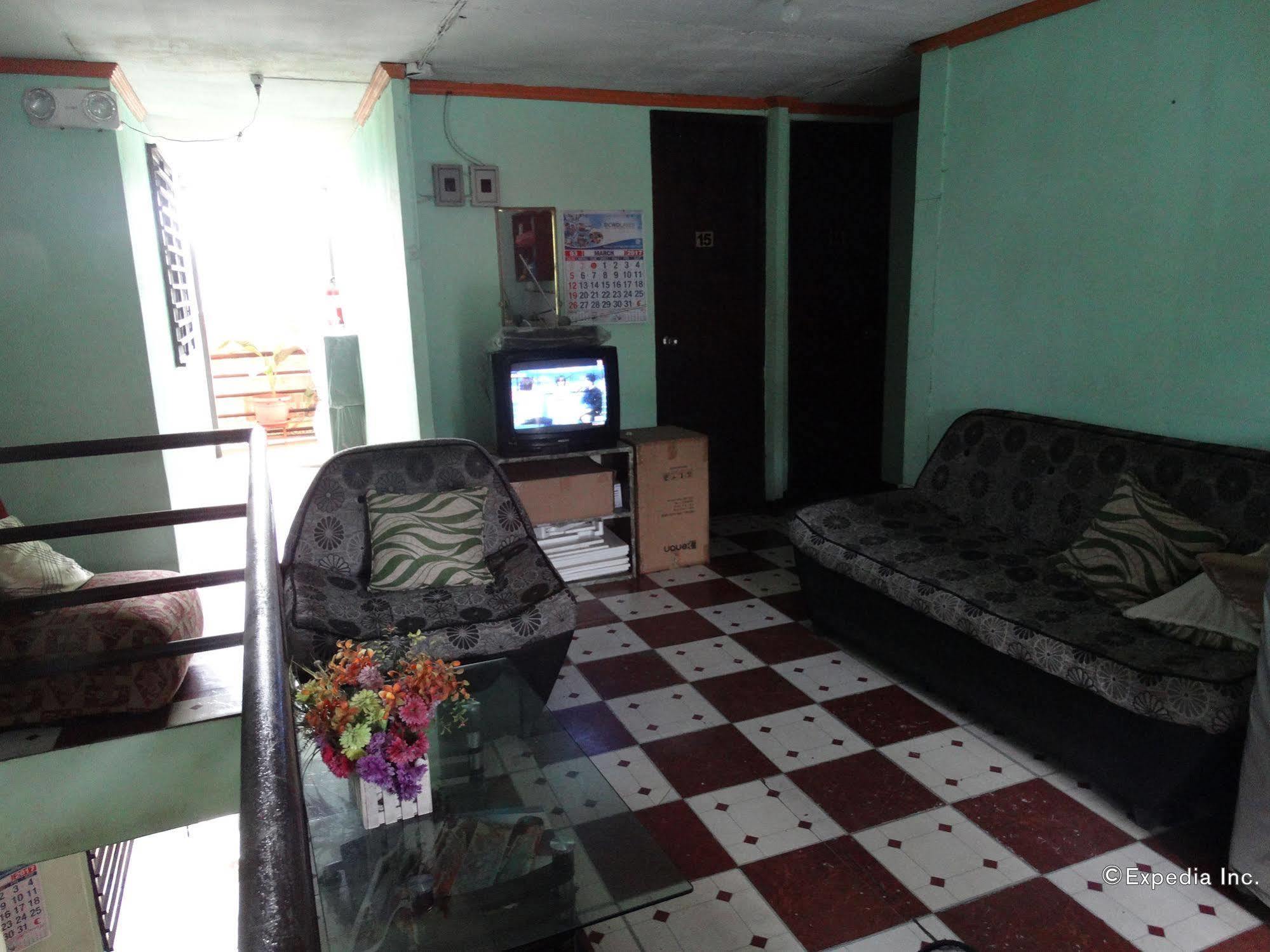 Quoyas Inn Davao Luaran gambar