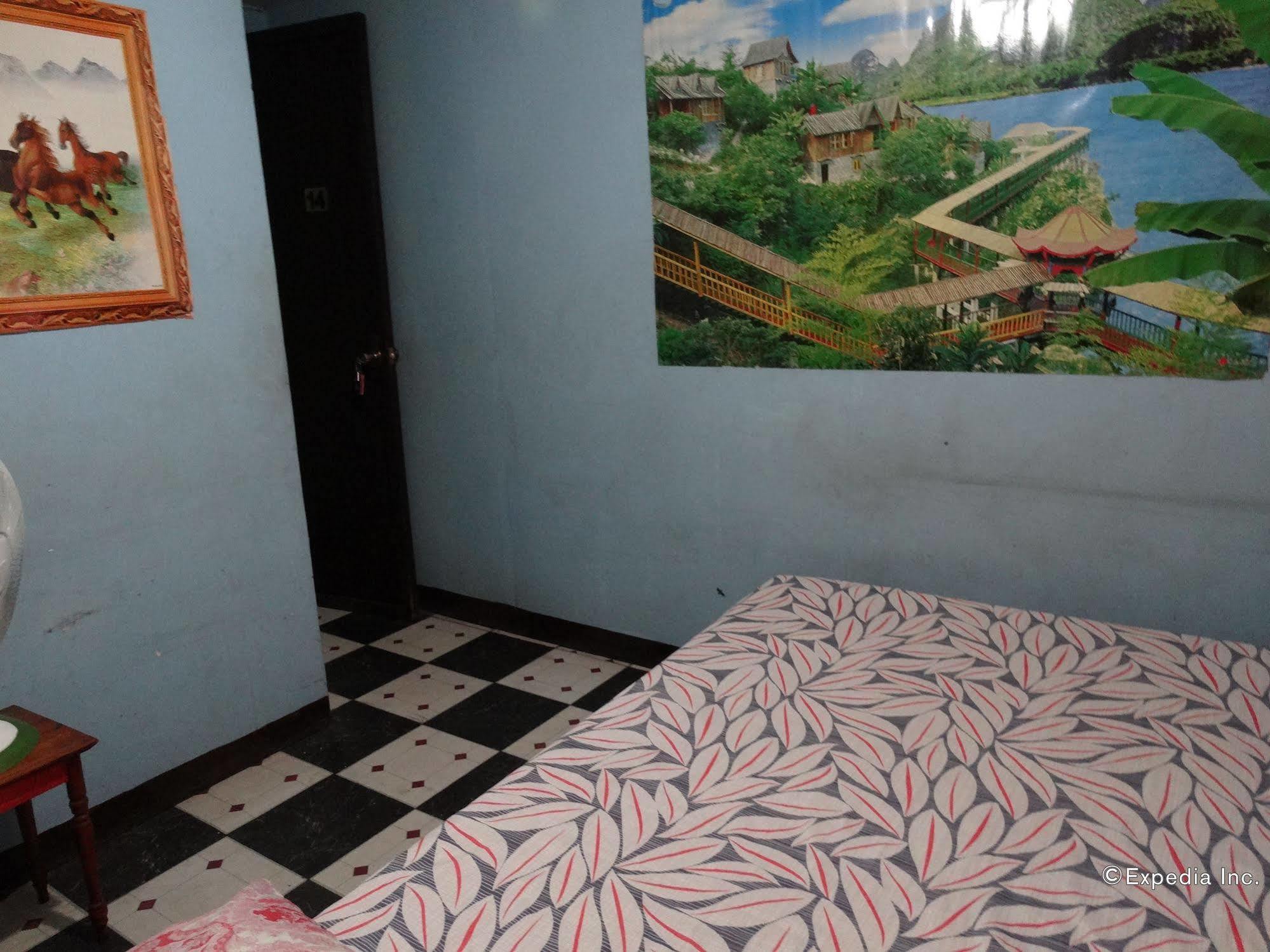Quoyas Inn Davao Luaran gambar